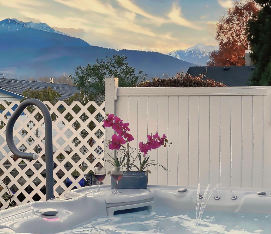The Victorian Spa Retreat พอร์ตแองเจลิส ภายนอก รูปภาพ