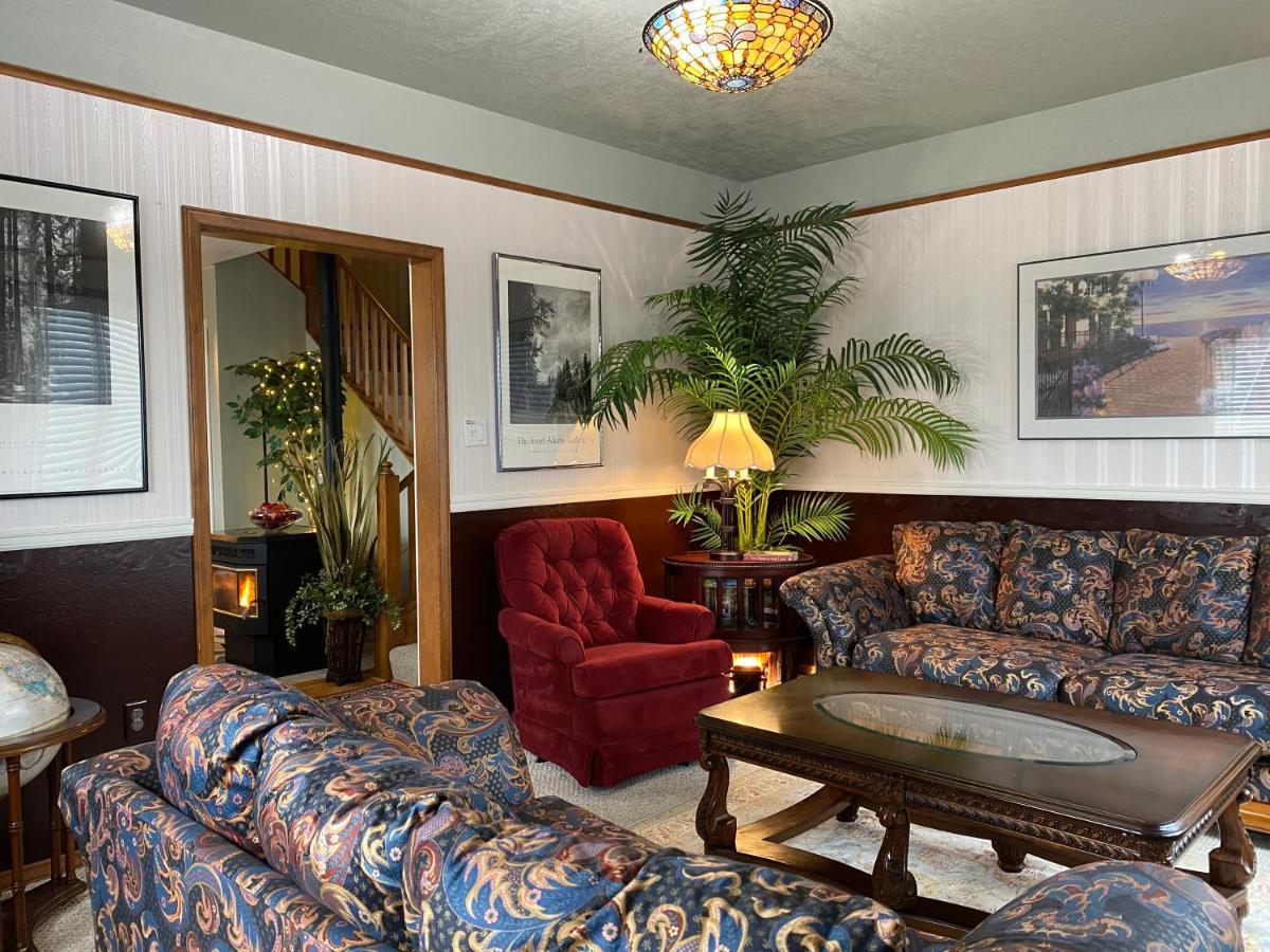 The Victorian Spa Retreat พอร์ตแองเจลิส ภายนอก รูปภาพ