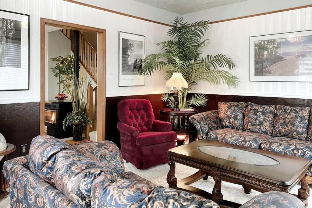 The Victorian Spa Retreat พอร์ตแองเจลิส ภายนอก รูปภาพ